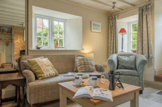 Sutton Cottage - 1