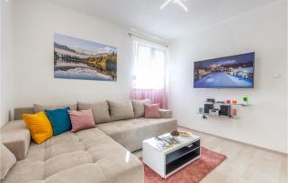 Amazing Apartment In Obrovac Sinjski - Obrovac Sinjski - 9