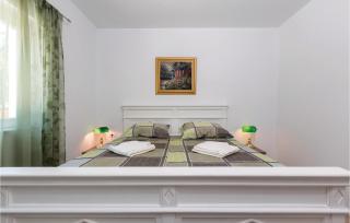 4 Bedroom Stunning Home In Pula - 4