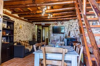 Traditional Mansion - Kaláthenai - 3
