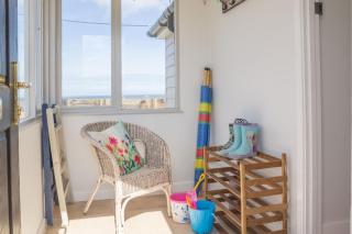 Wyndham Beach House - 3