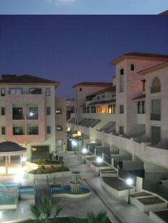 Pool side 2 Bedroom Queens gardens Complex - 3