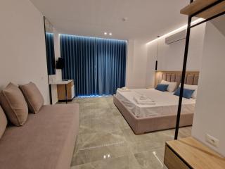 Hotel Monel - 1