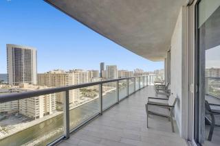 Modern Ocean View 3 Bedroom Condo Resort Amenities - Hallandale Beach - 7