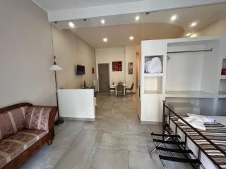 questo rinascimento CASA BRIGITTE - Napoli - 2