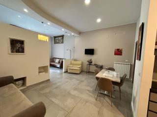 questo rinascimento CASA BRIGITTE - Napoli - 6
