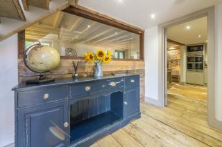 Hideaway Barn - 3
