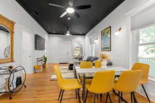 Urban Magic- Mod Arcade Machine Walk to Downtown - St. Augustine - 2