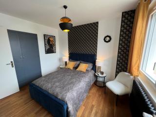 La suite du Theatre - Bourges - 1
