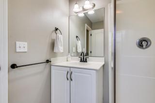 Charming Lewes Townhome with Sunroom 5 Mi to Beach! - Lewes - 1
