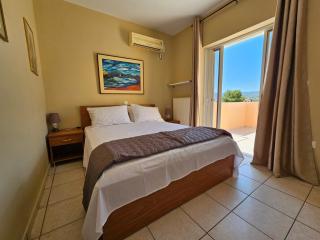 Villa Clotho - Porto Rafti - 8
