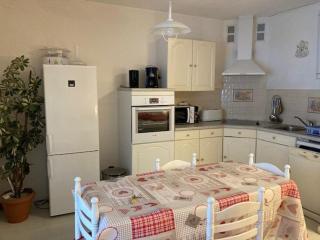 Studio tout équipé avec loggia, parking et Wi-Fi à 50m des cures - 2 pers - Animaux OK - FR-1-703-22 - 4