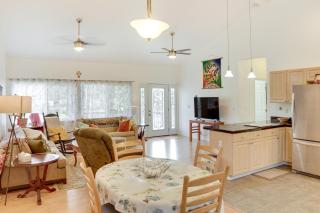 Paradise Park Vacation Rental about 4 Mi to Shoreline! - Keaau - 5