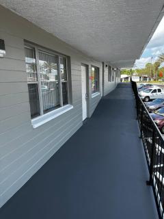 Red Carpet Inn Daytona Beach - Daytona Beach - 3