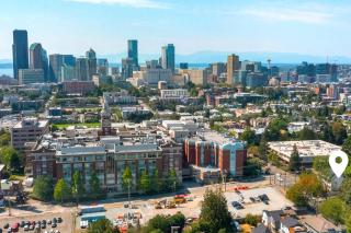 Ringo's Sweet Suite - 84 Walkscore - Seattle - 9