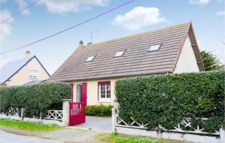 Amazing Home In Anneville Sur Mer - Anneville-sur-Mer - 4
