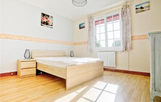 Amazing Home In Anneville Sur Mer - Anneville-sur-Mer - 5