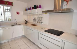 3 Bedroom Nice Home In Aigues-Mortes - Aigues-Mortes - 9