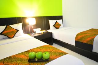 J Hotel - Bandara Soekarno Hatta - 3