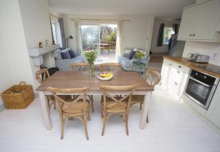 Brittas Bay Park Holiday Home No 44 by Trident Holiday Homes - Brittas Bay - 7