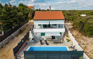 Lovely Home In Mandre With Kitchen - 5