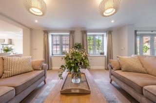 Bluebell Cottage 4 - 7