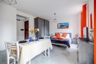 Modern Studio Central Location - 5