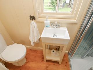 Le Petite Pound House - 3