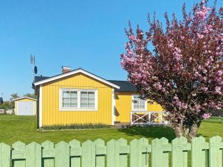 Two-Bedroom Holiday home in Tvååker - Tvååker - 1