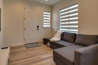 California Midterm Rental with Fenced Yard! - Tracy - 7