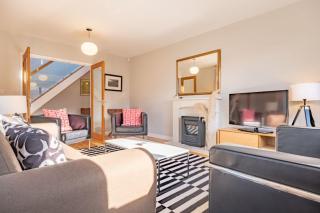 Cedar House - Holt - 8