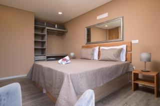 Villa da Silva (Heated Pool and Private Parking) - 2