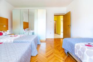 City Apartment 4 & 6 - Makarska - 2