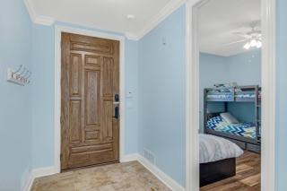 Oceanside Luxury Condo - Ocean View - Pool - Intracoastal Access - Flagler Beach - 2