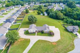 The Magnolia Suite at Hilltop Acres - Clarksville, TN (1335 Whitt Ln) - Clarksville - 4