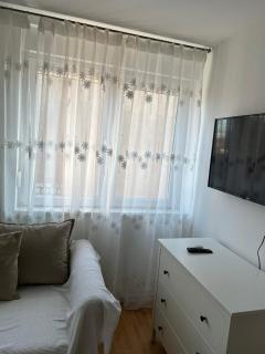 Studio - 2