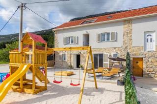 Holiday Home Toni - Kastel Stari - 2