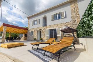 Holiday Home Toni - Kastel Stari - 4