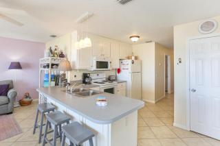 Pelican Landing 2 by Pristine Properties Vacation Rentals - Indian Pass - 8