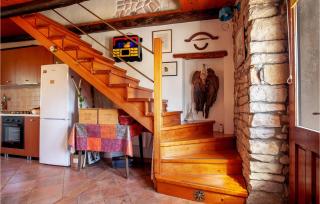 Beautiful Home In Barban With Kitchen - Petehi - 6
