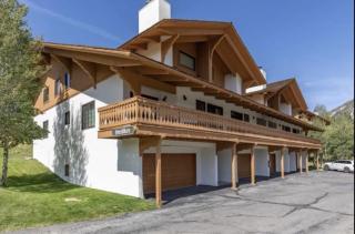 Rr-interlaken 17 - June Lake - 1