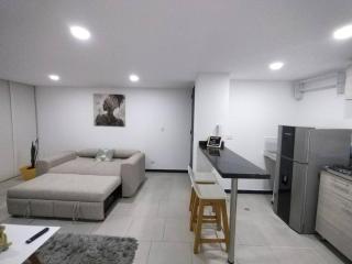 Moderno apartamento cerca al aeropuerto - Bogotá - 1