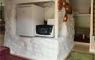 2 Bedroom Amazing Home In Reftele - 4