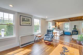 Rockland Home with Deck 5 Mins to Historic Downtown! - 2