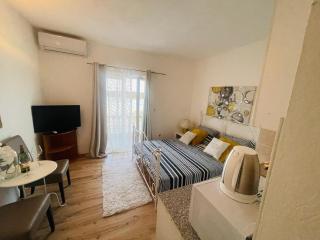Apartments by the sea Pasman - 21313 - 2