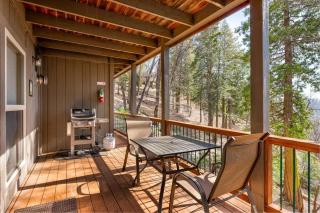 Falcons Nest (Downstairs) - Yosemite West - 4