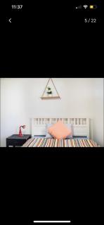 Private Room with Separate Bath in Shared Accommodation with Private Access - 0