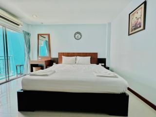 Cokoon Deva Patong Hotel - Patong Beach - 4