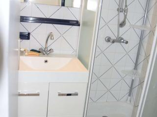 Maison proche plage, commerces, 6 pers., terrasse, parking privé, option Internet, animaux non admis - FR-1-387-196 - Marseillan - 6