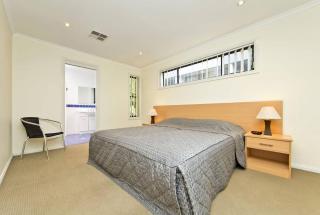Close to Little Beach and Shoal Bay Beach - 5